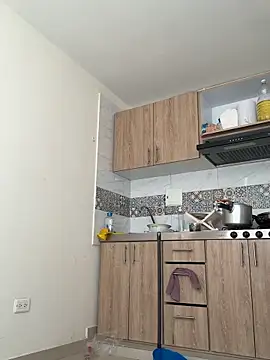 Indira Nahali1 online show from 10-18-25, 02:40