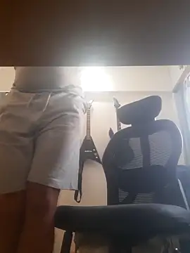 Snapshot of the_indian_dick_u_want chatting on 02-21-25, 07:10 the indian dick u want online show from 02-21-25, 07:10