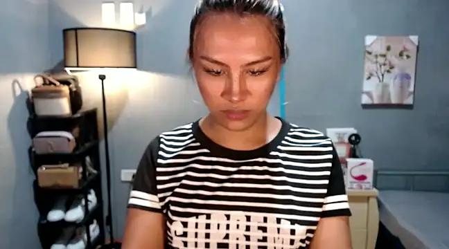 luxxy grand online show from 01-04-25, 03:07