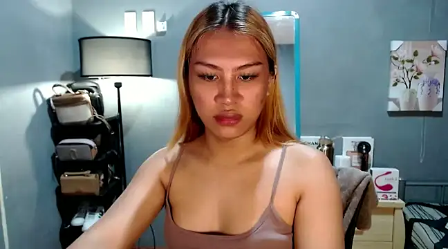 luxxy grand online show from 01-14-25, 08:20