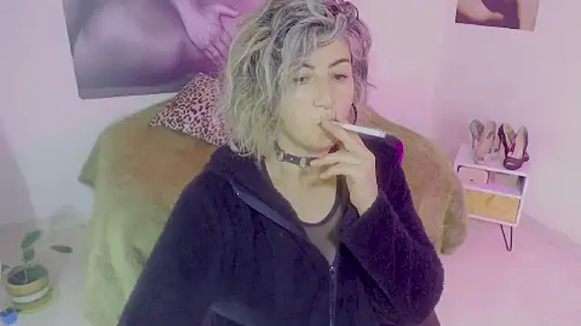 agnes blackmoree online show from 12-07-24, 10:45