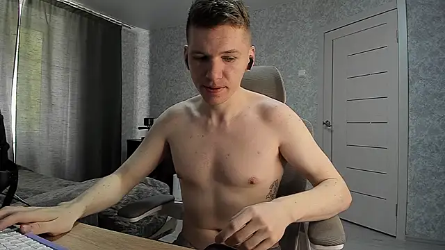 Bananas dick online show from 04-20-26, 06:16