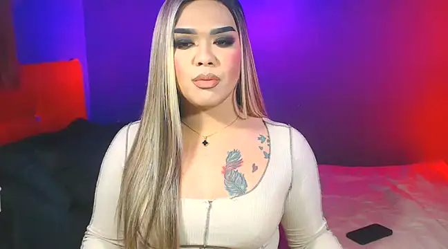 Snapshot of VictoriaEliz chatting on 01-19-25, 09:34 VictoriaEliz online show from 01-19-25, 09:34