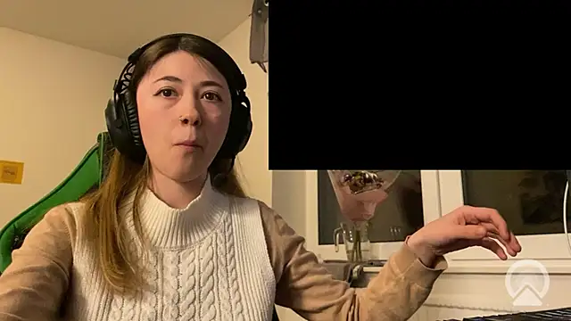 chibi moon  online show from 01-16-26, 06:45