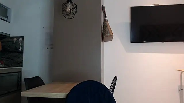 Snapshot of alexademie1 chatting on 12-07-24, 12:41 alexademie1 online show from 12-07-24, 12:41