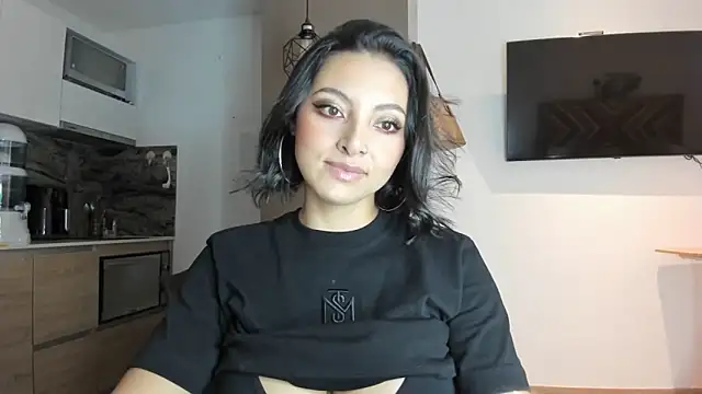 Snapshot of alexademie1 chatting on 01-05-25, 02:19 alexademie1 online show from 01-05-25, 02:19