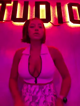 Snapshot of alexademie1 chatting on 01-15-25, 05:26 alexademie1 online show from 01-15-25, 05:26