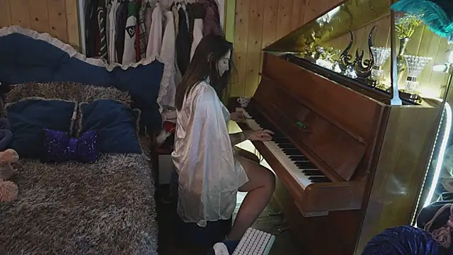 VanessaDoyle online show from 10-07-25, 01:52