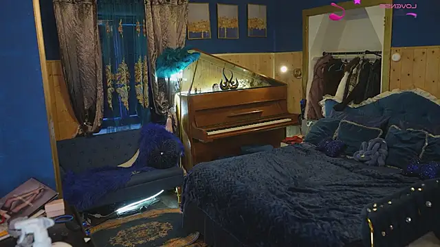 VanessaDoyle online show from 02-07-26, 08:51