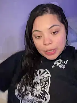 Snapshot of drizzypeach602 chatting on 03-06-25, 10:41 drizzypeach602 online show from 03-06-25, 10:41