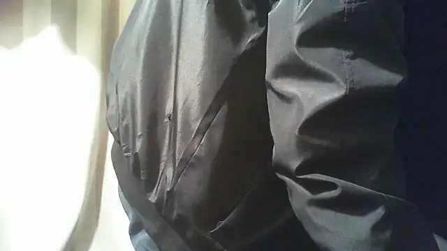 Snapshot of nonnomaturobisex chatting on 10-06-25, 06:44 nonnomaturobisex online show from 10-06-25, 06:44