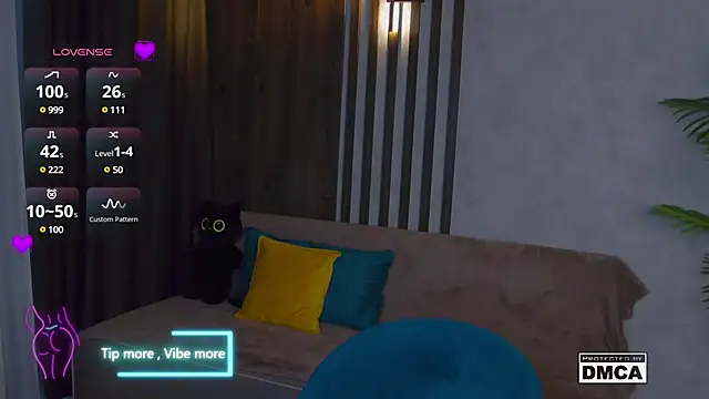 Holl1Would online show from 03-16-25, 08:11