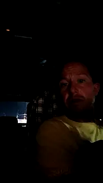 Roberts8inchcock online show from 11-20-25, 05:18