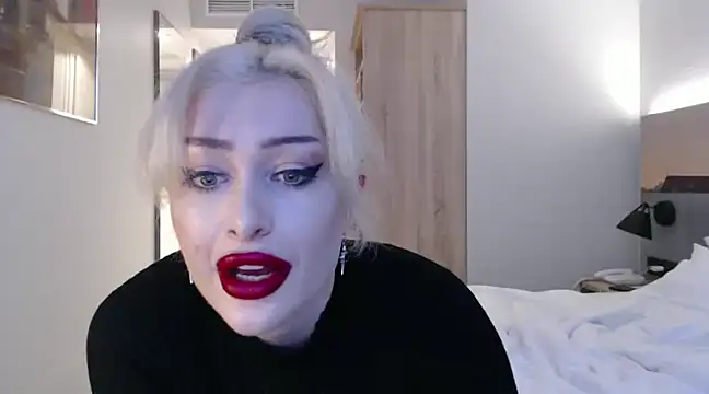 Snapshot of JennaLinn chatting on 01-26-25, 03:58 JennaLinn online show from 01-26-25, 03:58