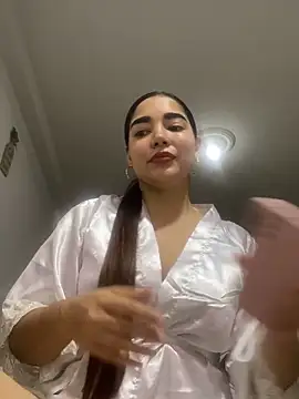 Snapshot of DulceChloe99 chatting on 02-25-26, 08:51 DulceChloe99 online show from 02-25-26, 08:51