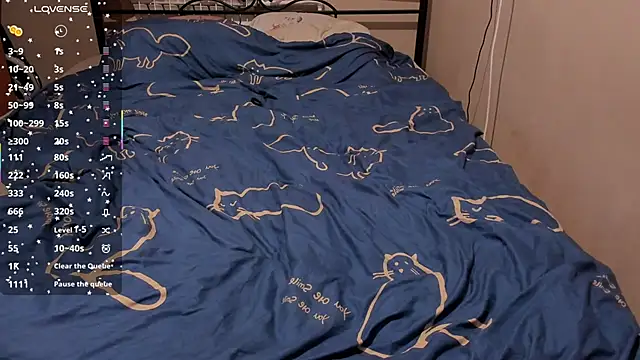 eva zero online show from 04-10-26, 03:28