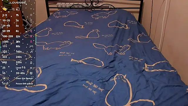 eva zero online show from 04-23-26, 01:13