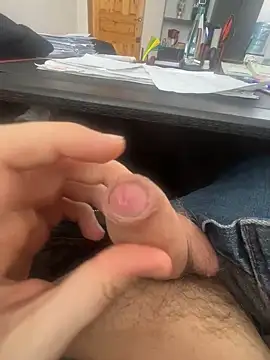 Snapshot of Vgma057 chatting on 03-02-25, 11:29 Vgma057 online show from 03-02-25, 11:29