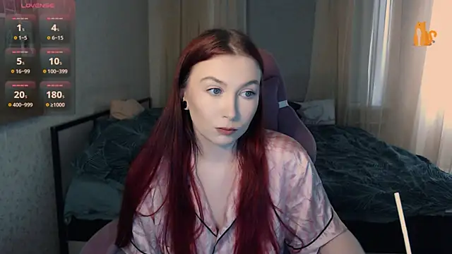 Snapshot of Cute_lina chatting on 02-17-25, 12:38 Cute lina online show from 02-17-25, 12:38