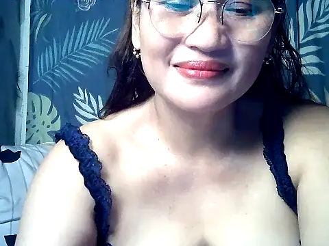 Snapshot of Amazing_Angel22 chatting on 09-29-25, 06:13 Amazing Angel22 online show from 09-29-25, 06:13