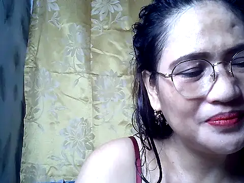 Snapshot of Amazing_Angel22 chatting on 10-19-25, 09:59 Amazing Angel22 online show from 10-19-25, 09:59