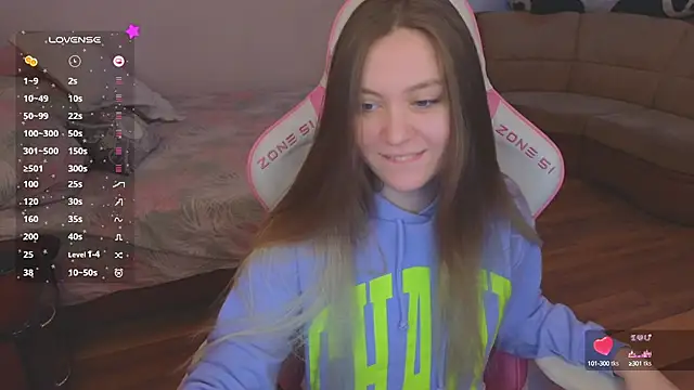 Snapshot of CyrilaPuff chatting on 01-12-25, 05:34 CyrilaPuff online show from 01-12-25, 05:34