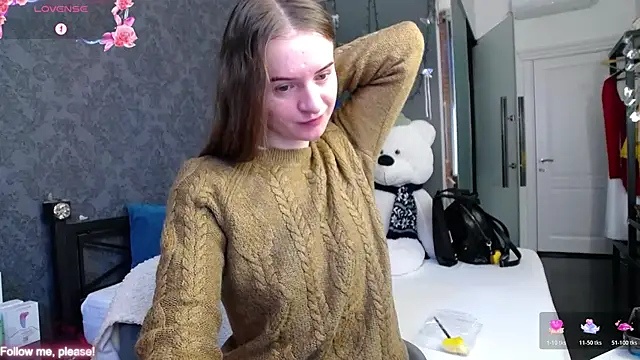 Snapshot of KateJonson chatting on 11-19-25, 07:41 KateJonson online show from 11-19-25, 07:41