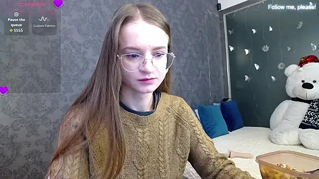 Snapshot of KateJonson chatting on 01-08-26, 07:32 KateJonson online show from 01-08-26, 07:32