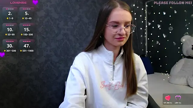 Snapshot of KateJonson chatting on 02-12-26, 10:10 KateJonson online show from 02-12-26, 10:10