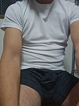 Snapshot of munyunu chatting on 12-15-25, 03:27 munyunu online show from 12-15-25, 03:27