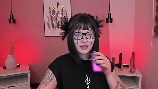  asami chieko  online show from 10-13-25, 09:15