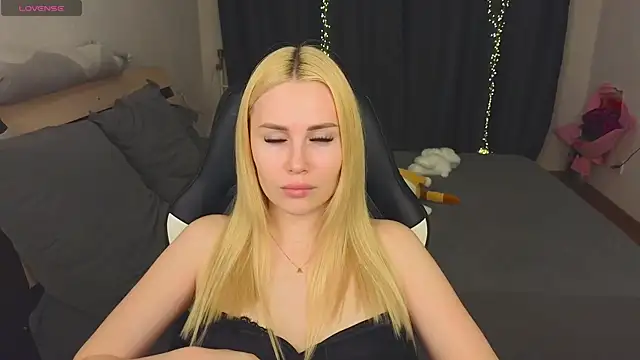Snapshot of Alenca_hot_sex chatting on 03-02-25, 02:43 Alenca hot sex online show from 03-02-25, 02:43