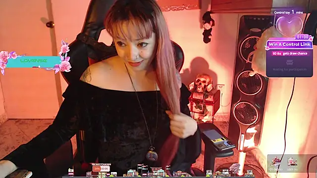 Snapshot of pink-2022 chatting on 12-19-24, 03:30 pink-2022 online show from 12-19-24, 03:30