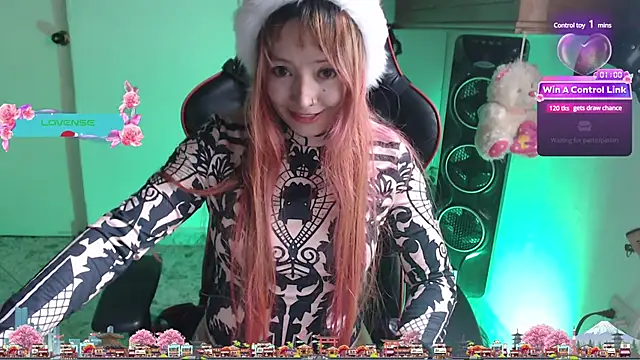 Snapshot of pink-2022 chatting on 12-30-24, 04:19 pink-2022 online show from 12-30-24, 04:19