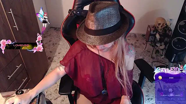 Snapshot of pink-2022 chatting on 03-05-25, 12:44 pink-2022 online show from 03-05-25, 12:44