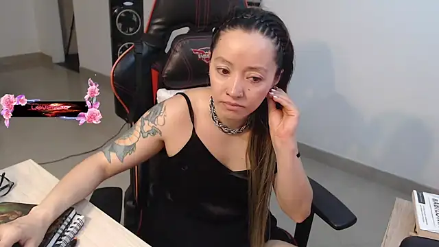 pink-2022 online show from 05-28-26, 02:25