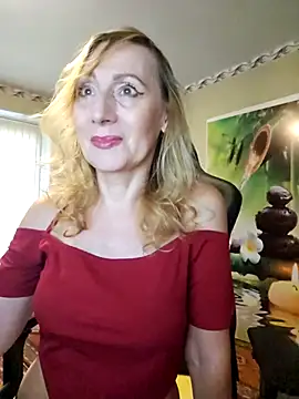 Snapshot of HotLana69 chatting on 07-18-26, 05:28 HotLana69 online show from 07-18-26, 05:28