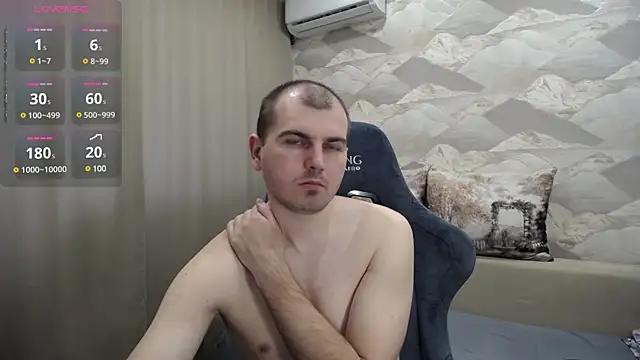 SerzhKorol1 online show from 03-09-25, 10:19