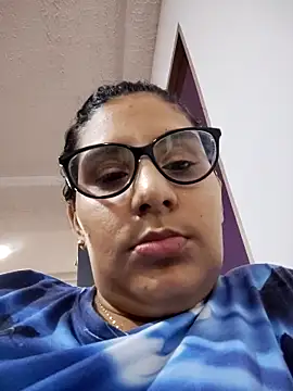 DanielleEvans  online show from 03-21-25, 11:22