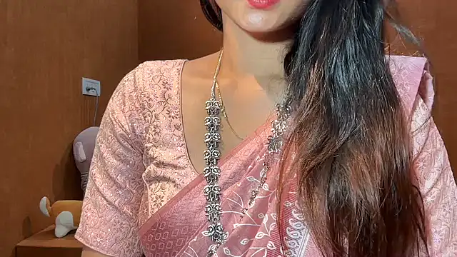 riya stream online show from 09-29-25, 04:56