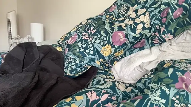 waveonce- online show from 04-20-26, 01:47