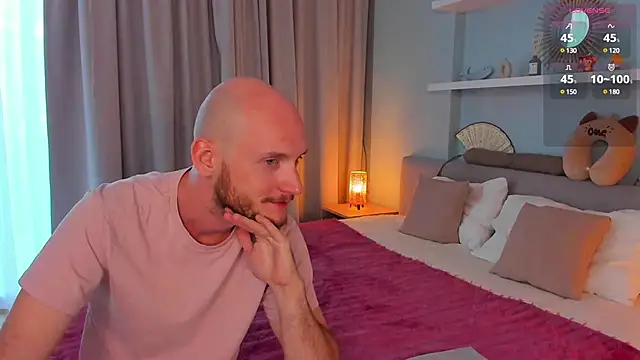 Snapshot of Liv_coy chatting on 02-28-25, 10:30 Liv coy online show from 02-28-25, 10:30