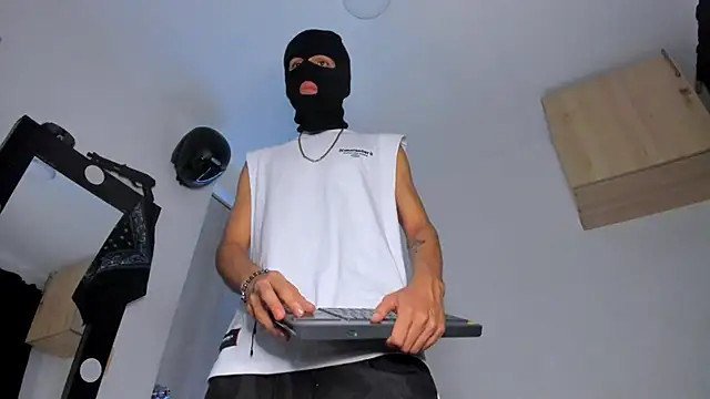 Samuel Suarez online show from 12-19-25, 12:17