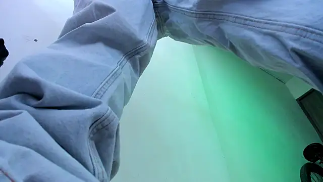 Samuel Suarez online show from 02-26-26, 02:49