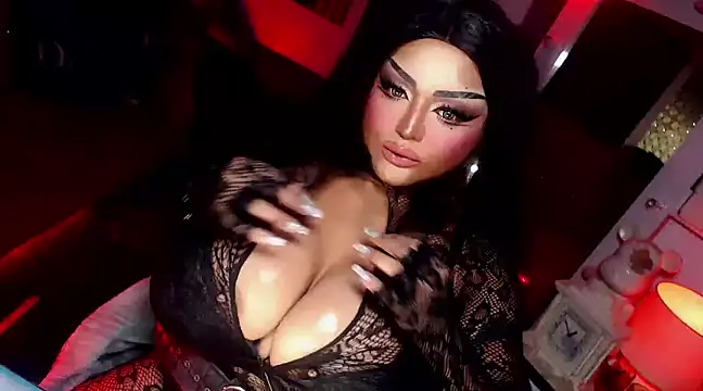 Snapshot of TiffanyWolf chatting on 02-17-25, 10:58 TiffanyWolf online show from 02-17-25, 10:58