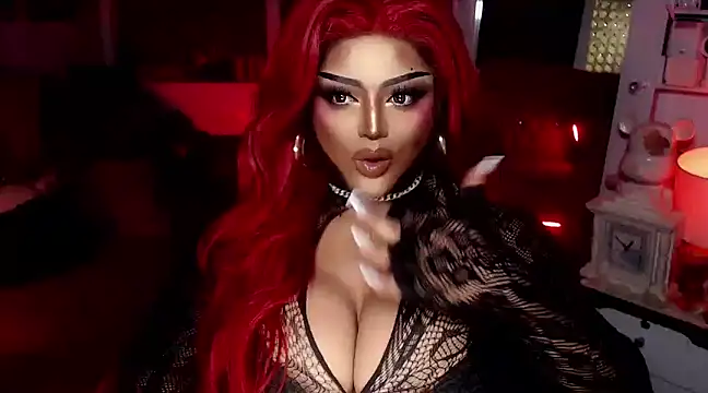 Snapshot of TiffanyWolf chatting on 02-22-25, 10:09 TiffanyWolf online show from 02-22-25, 10:09