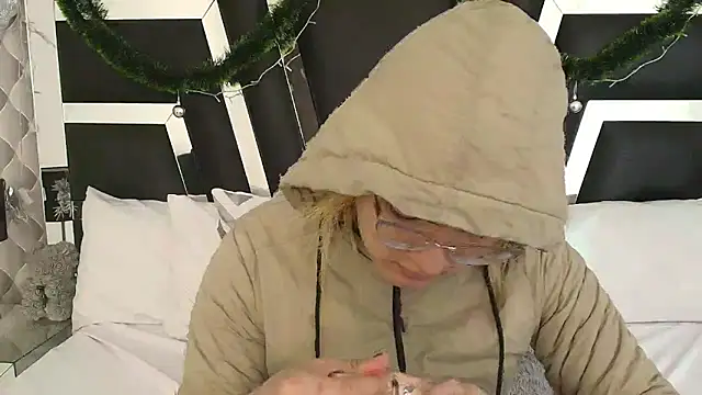 katya kozlov online show from 01-14-25, 02:29