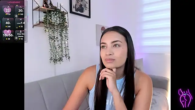 aisha es online show from 01-13-26, 08:36