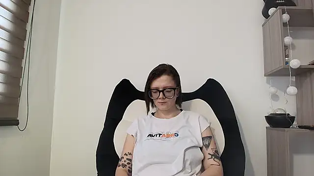 Arya starrk online show from 03-18-26, 02:53