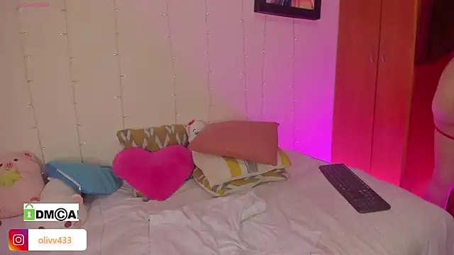 olivia  s online show from 08-01-26, 02:22